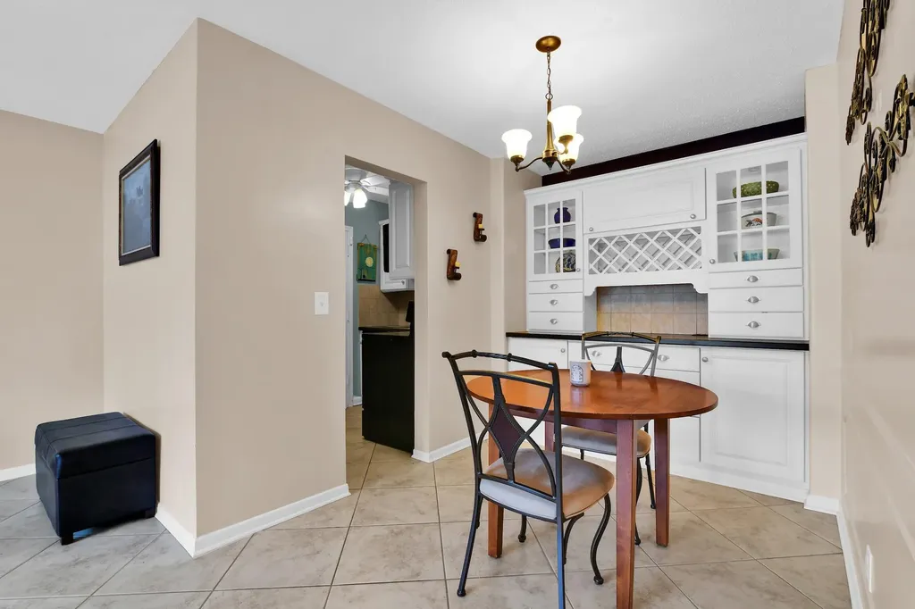 6263 NE 19th Avenue Fort Lauderdale FL 33308