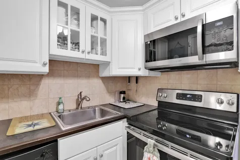 6263 NE 19th Avenue Fort Lauderdale FL 33308