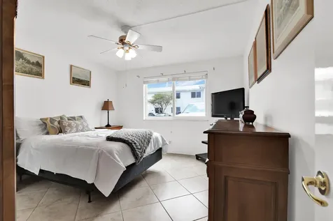 6263 NE 19th Avenue Fort Lauderdale FL 33308