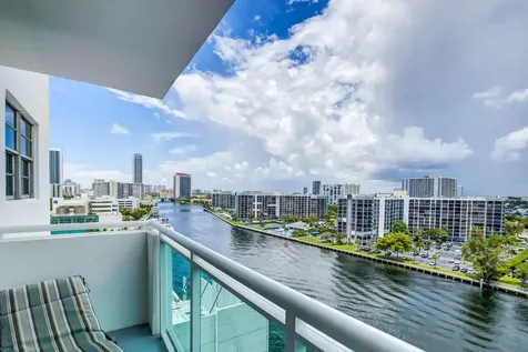 3000 S Ocean Drive Hollywood FL 33019