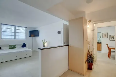 3000 S Ocean Drive Hollywood FL 33019