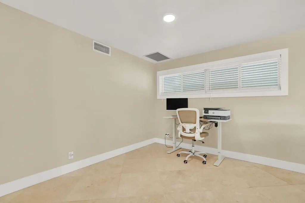 2152 NE 61st Court Fort Lauderdale FL 33308
