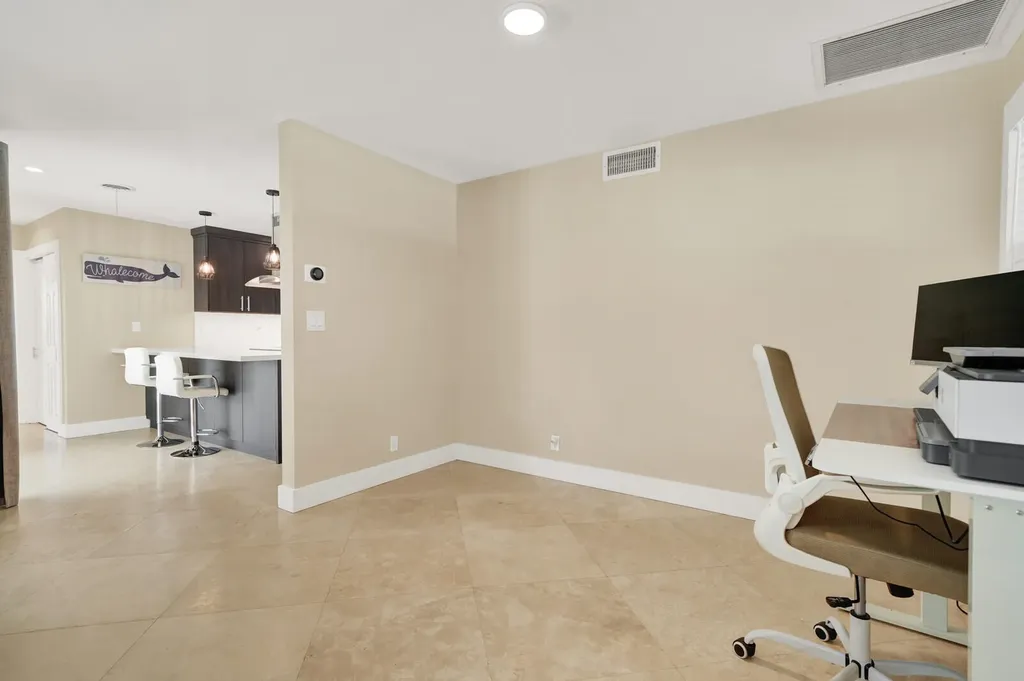 2152 NE 61st Court Fort Lauderdale FL 33308