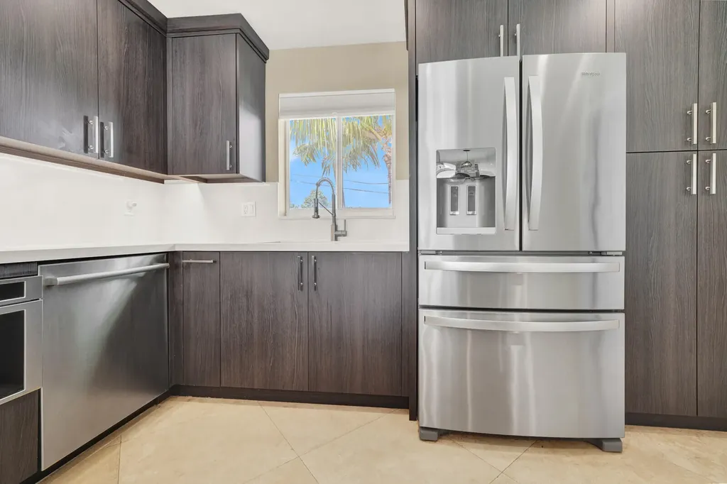 2152 NE 61st Court Fort Lauderdale FL 33308
