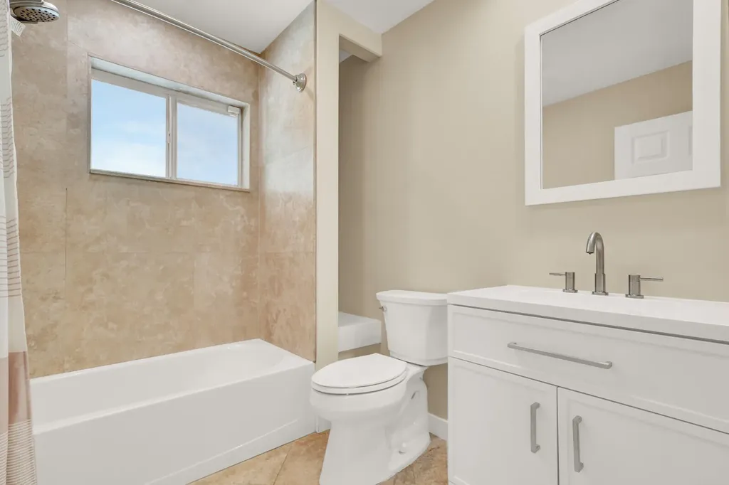 2152 NE 61st Court Fort Lauderdale FL 33308
