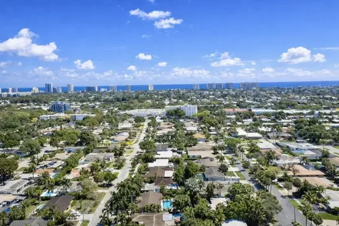 2152 NE 61st Court Fort Lauderdale FL 33308