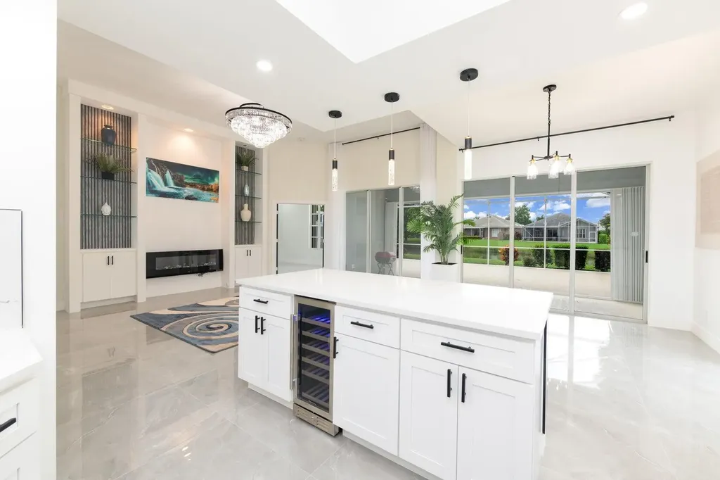 249 NW Bentley Circle Port St Lucie FL 34986