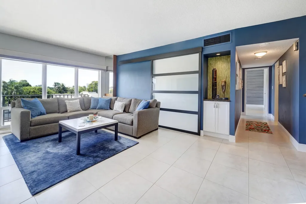 2500 E Las Olas Boulevard Fort Lauderdale FL 33301