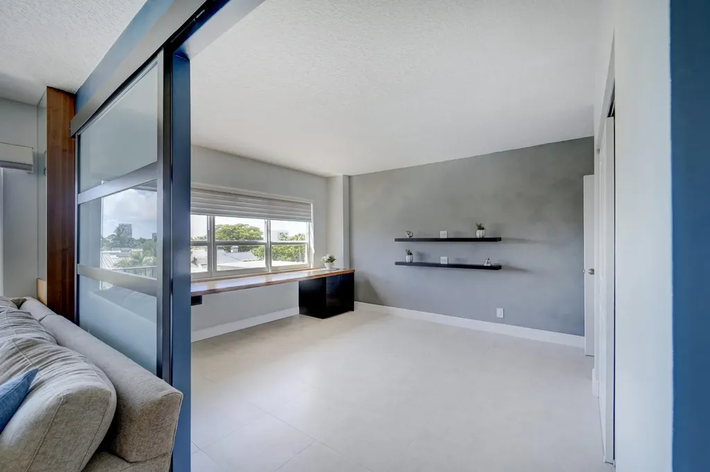 2500 E Las Olas Boulevard Fort Lauderdale FL 33301