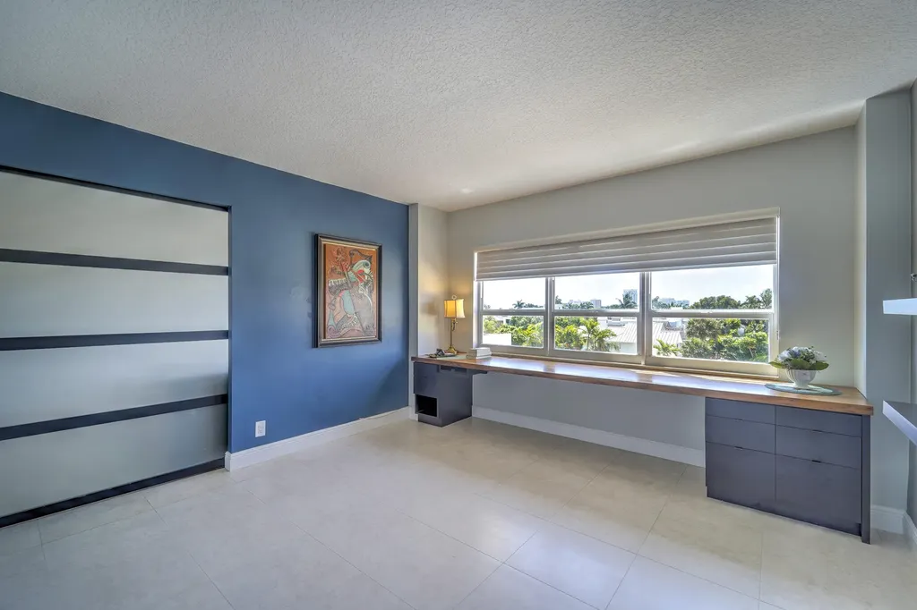 2500 E Las Olas Boulevard Fort Lauderdale FL 33301