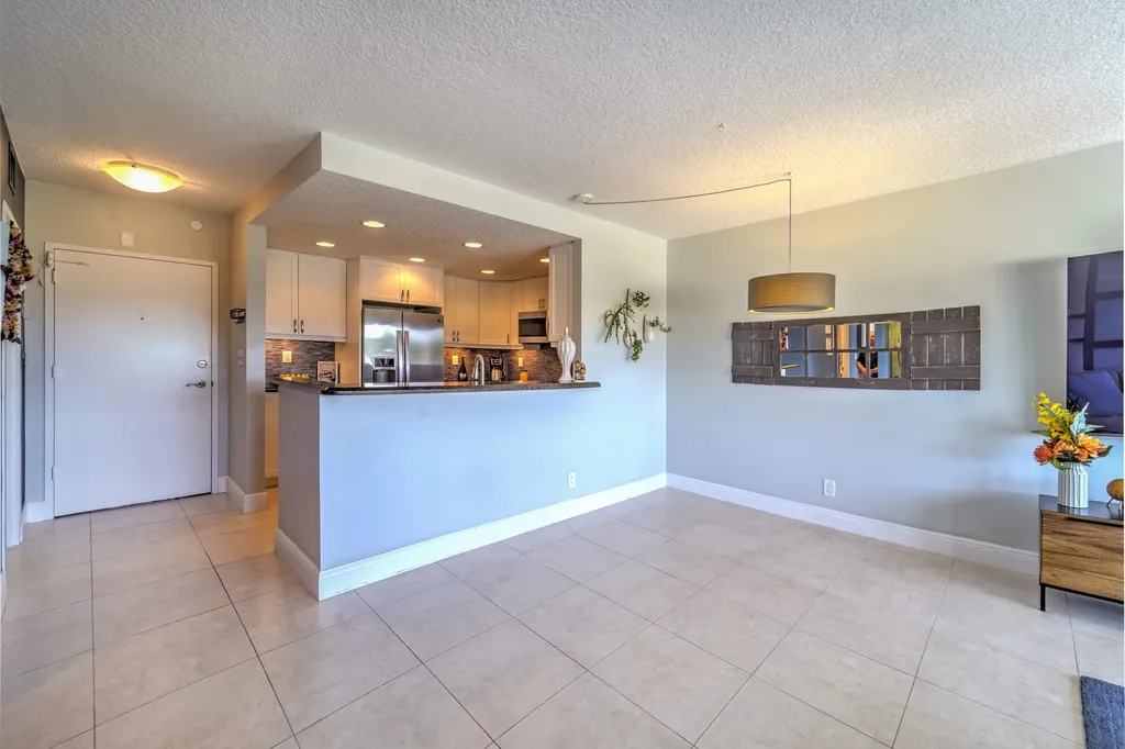 2500 E Las Olas Boulevard Fort Lauderdale FL 33301