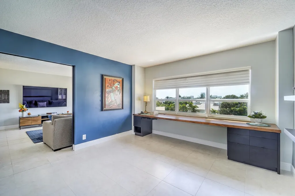 2500 E Las Olas Boulevard Fort Lauderdale FL 33301