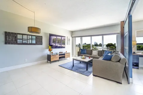 2500 E Las Olas Boulevard Fort Lauderdale FL 33301