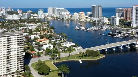 2500 E Las Olas Boulevard Fort Lauderdale FL 33301