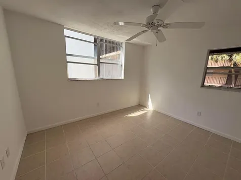 2850 Somerset Drive Lauderdale Lakes FL 33311