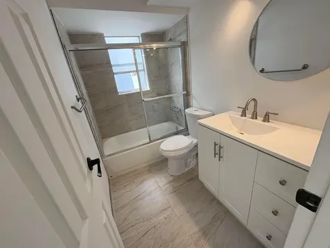 2850 Somerset Drive Lauderdale Lakes FL 33311