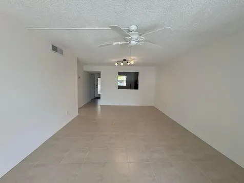 2850 Somerset Drive Lauderdale Lakes FL 33311