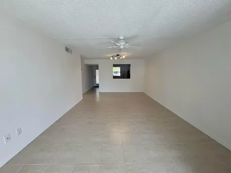 2850 Somerset Drive Lauderdale Lakes FL 33311