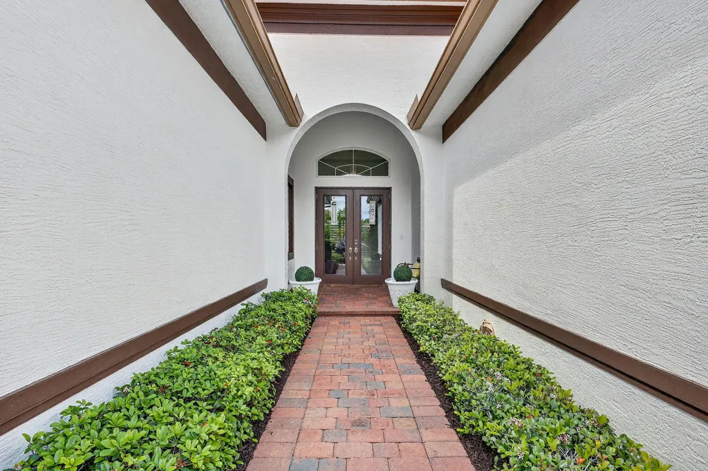 21852 SW Tivolo Way Port St Lucie FL 34986
