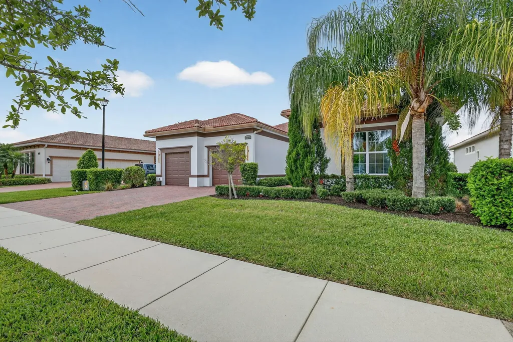 21852 SW Tivolo Way Port St Lucie FL 34986