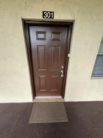 3341 NW 47th Terrace Lauderdale Lakes FL 33319