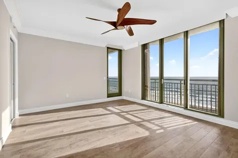 4330 N Highway A1a Fort Pierce FL 34949