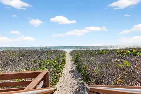4330 N Highway A1a Fort Pierce FL 34949