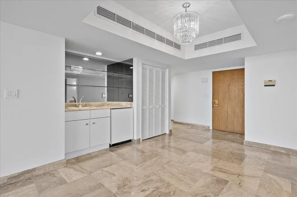 100 Lakeshore Drive North Palm Beach FL 33408