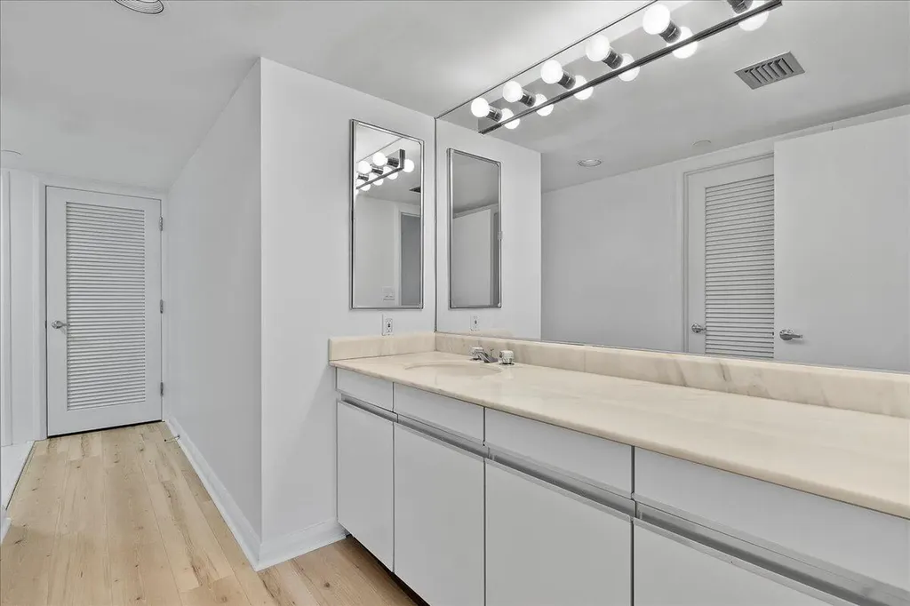 100 Lakeshore Drive North Palm Beach FL 33408