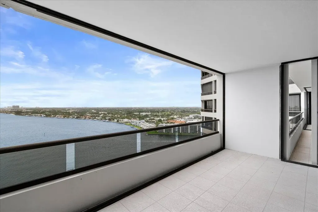 100 Lakeshore Drive North Palm Beach FL 33408