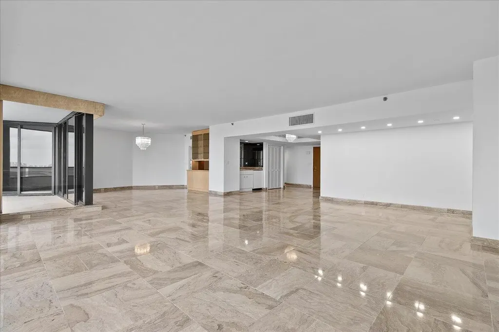 100 Lakeshore Drive North Palm Beach FL 33408