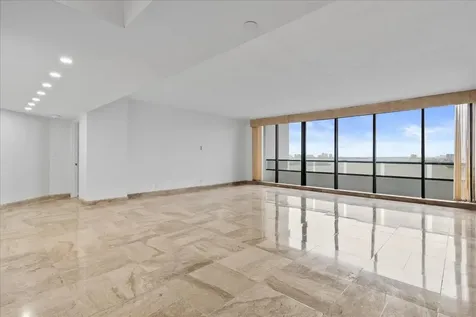 100 Lakeshore Drive North Palm Beach FL 33408