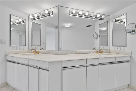 100 Lakeshore Drive North Palm Beach FL 33408