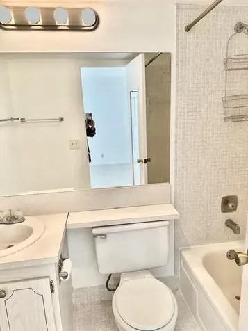 55 Fanshaw B Boca Raton FL 33434