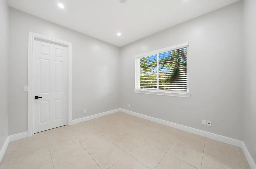 13091 SW 16th Court Davie FL 33325