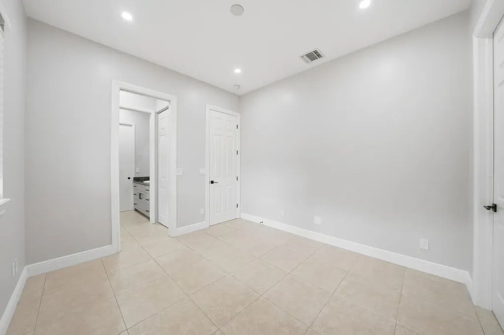 13091 SW 16th Court Davie FL 33325