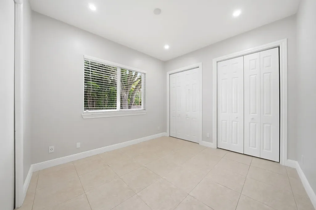 13091 SW 16th Court Davie FL 33325