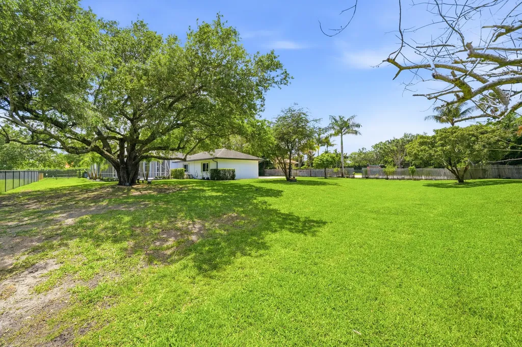 13091 SW 16th Court Davie FL 33325
