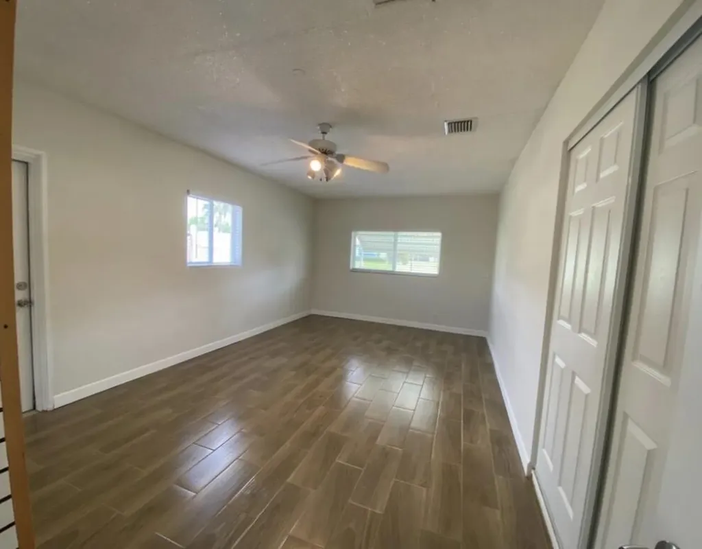 1230 SE 14th Drive Deerfield Beach FL 33441