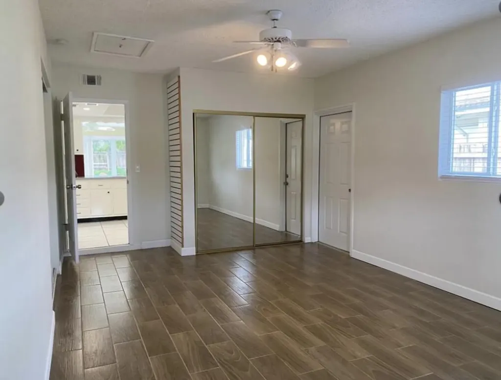 1230 SE 14th Drive Deerfield Beach FL 33441