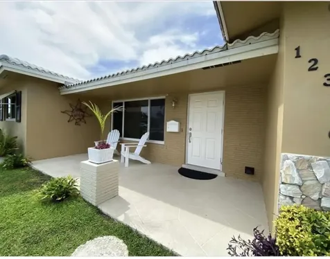 1230 SE 14th Drive Deerfield Beach FL 33441