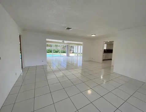 1230 SE 14th Drive Deerfield Beach FL 33441