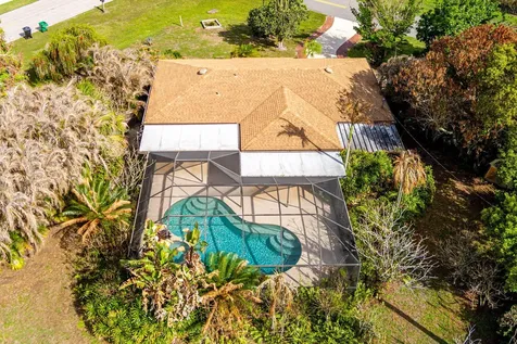 1102 SW Del Rio Boulevard Port St Lucie FL 34953