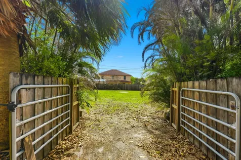 1102 SW Del Rio Boulevard Port St Lucie FL 34953