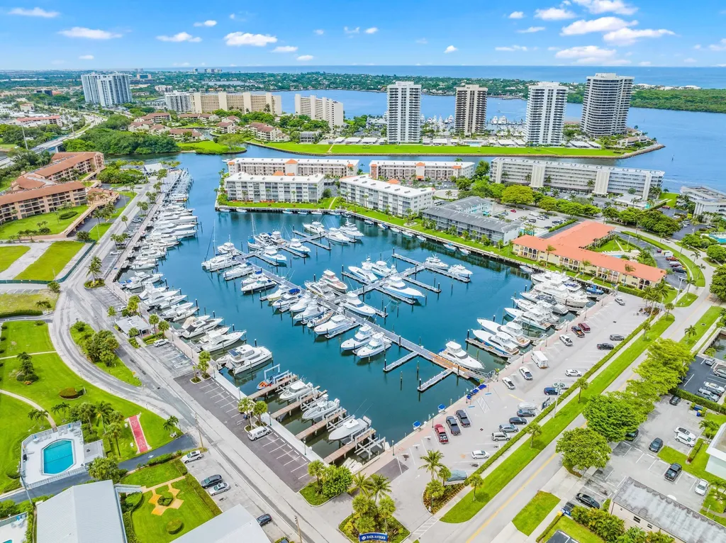 52 Yacht Club Drive North Palm Beach FL 33408