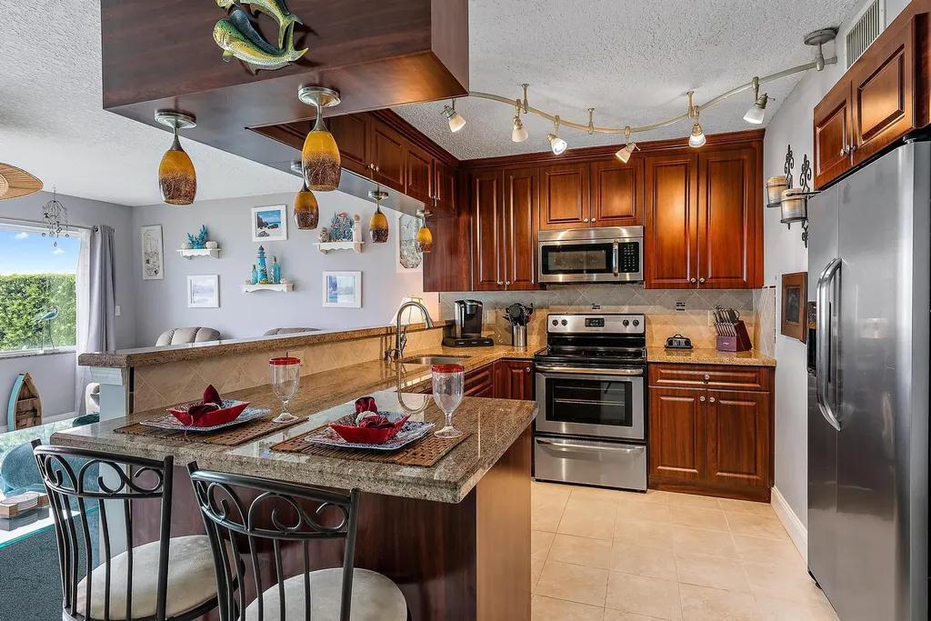 52 Yacht Club Drive North Palm Beach FL 33408