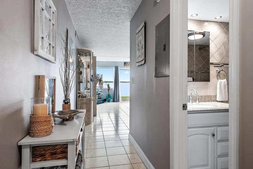 52 Yacht Club Drive North Palm Beach FL 33408