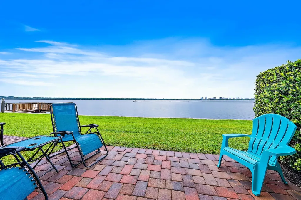 52 Yacht Club Drive North Palm Beach FL 33408