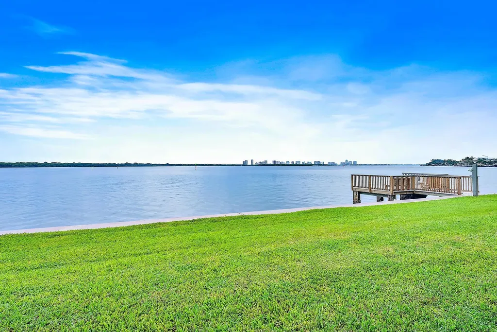 52 Yacht Club Drive North Palm Beach FL 33408
