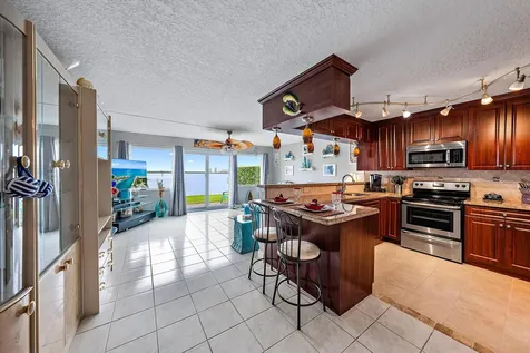 52 Yacht Club Drive North Palm Beach FL 33408
